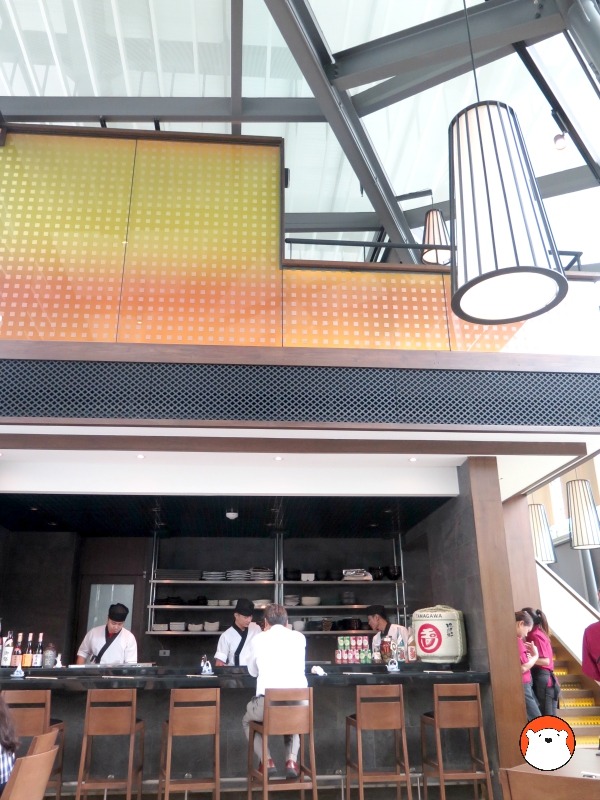 The airy and sharp ambiance of Misho at Glasshouse at Sindhorn Building, Wireless Road, Bangkok.